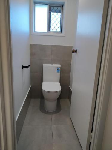 bathroom and toilet reno